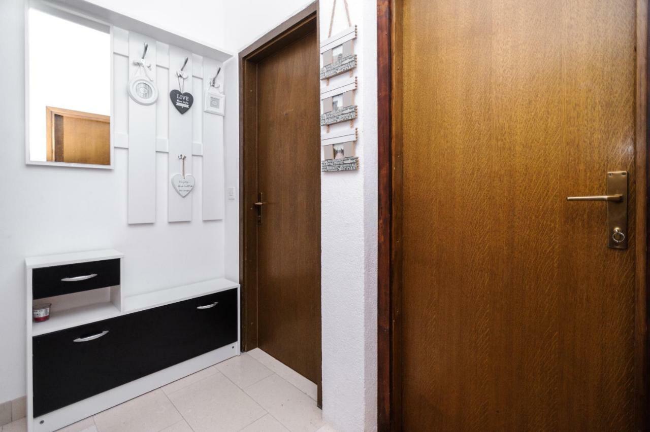Great View Apartment Sutivan Buitenkant foto
